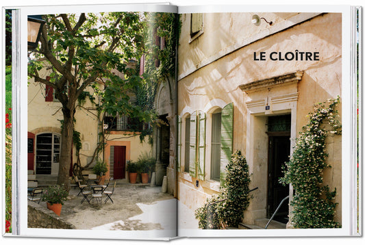 Living in Provence. 45th Ed. (German, French, English)
